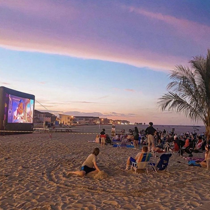 jenkinsons movies on the beach