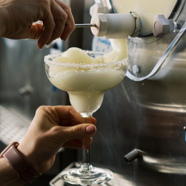 a frozen margarita